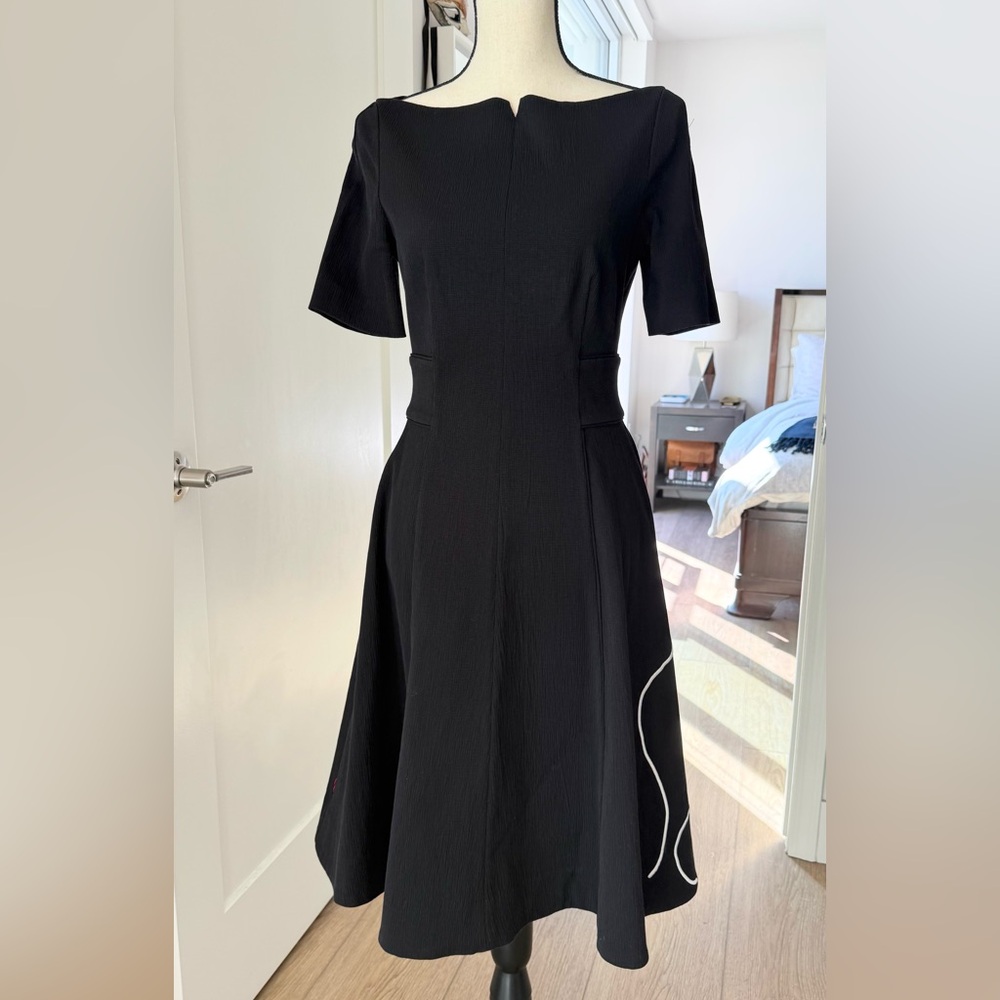 Lulu Guinness Face Dress Black Fit & Flare Red Lips Embroidery UK 10 /USA size 6 - Picture 2 of 15